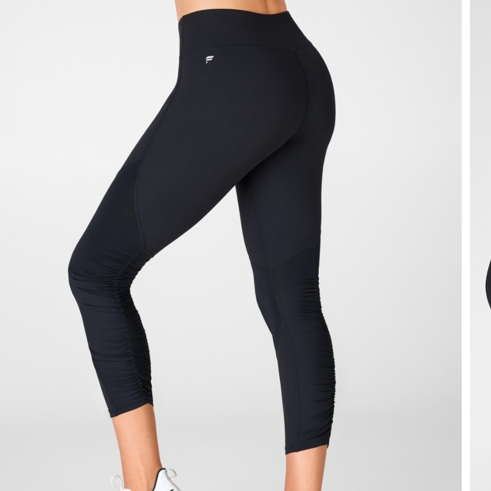 Fabletics PureLuxe Mid Rise Ruched 7/8 Legging